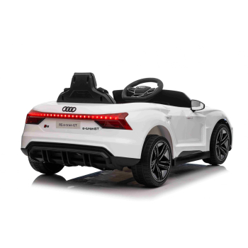 Audi RS E-Tron GT na akumulator Biały + Pilot + Napęd 4x4 + Radio MP3 + LED + EVA